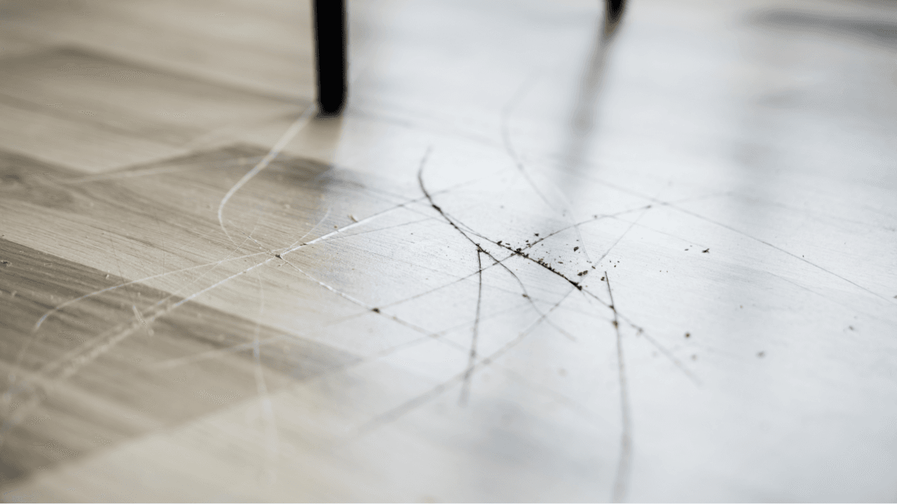 Can professionals buff scratches out of hardwood floors